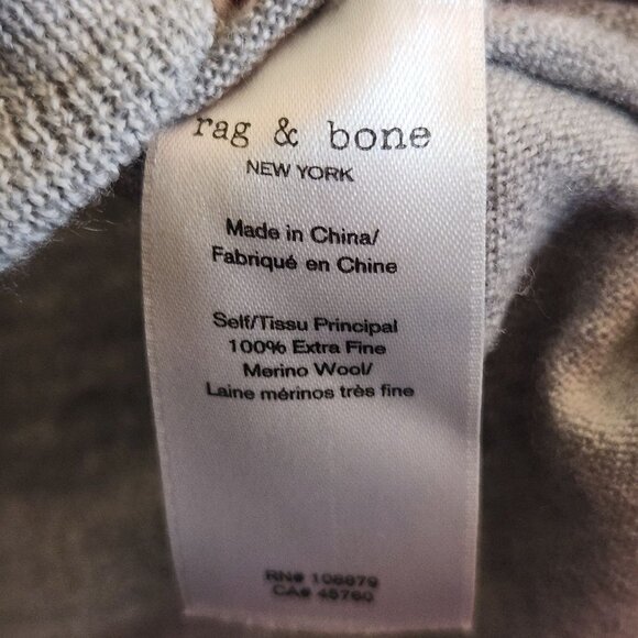 Rag & Bone Gray Extra Fine Merino Wool Distressed V Neck Sweater Size S - Picture 7 of 7